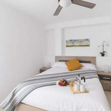 Apartman Moonkey - Luminoso Girasoles